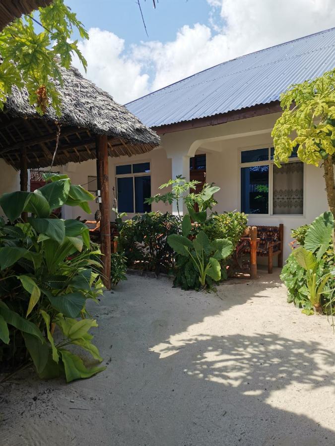 Guest house Aurora 3*